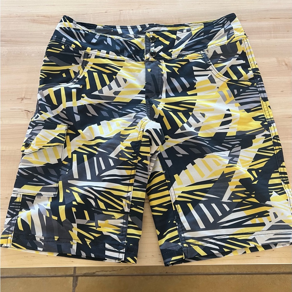 Shredly Mountain Biking Shorts, Size 4